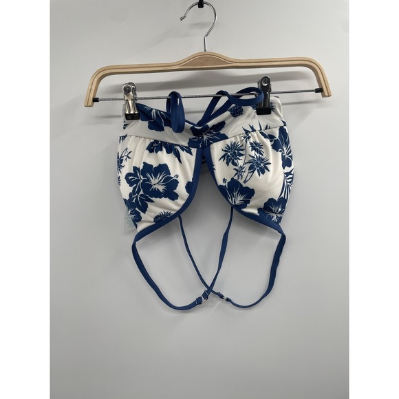 Carve Designs Other - Carve Designs Bikini Top Women's Small White Blue Floral Crossback Strap NWT